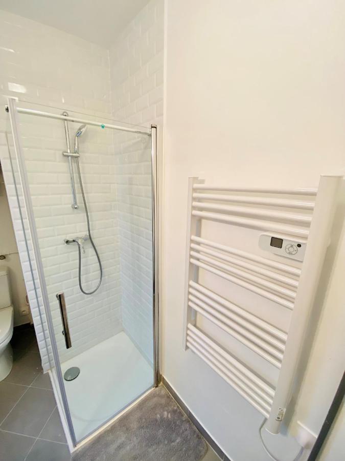 Enghien-Les-Bains: Studio Au Coeur Du Centre Ville. Eksteriør bilde